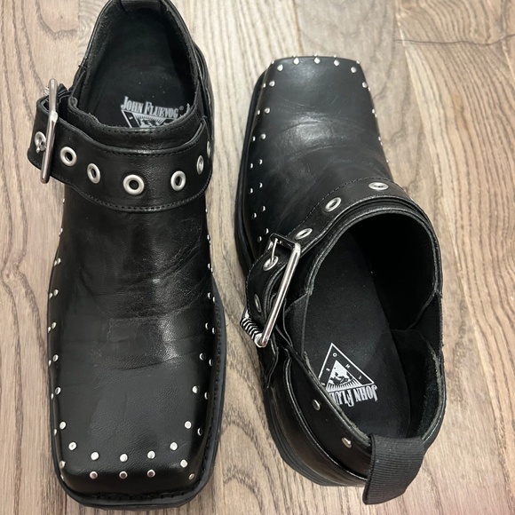 John Fluevog Foyt studded buckle shoes size - Picture 6 of 6